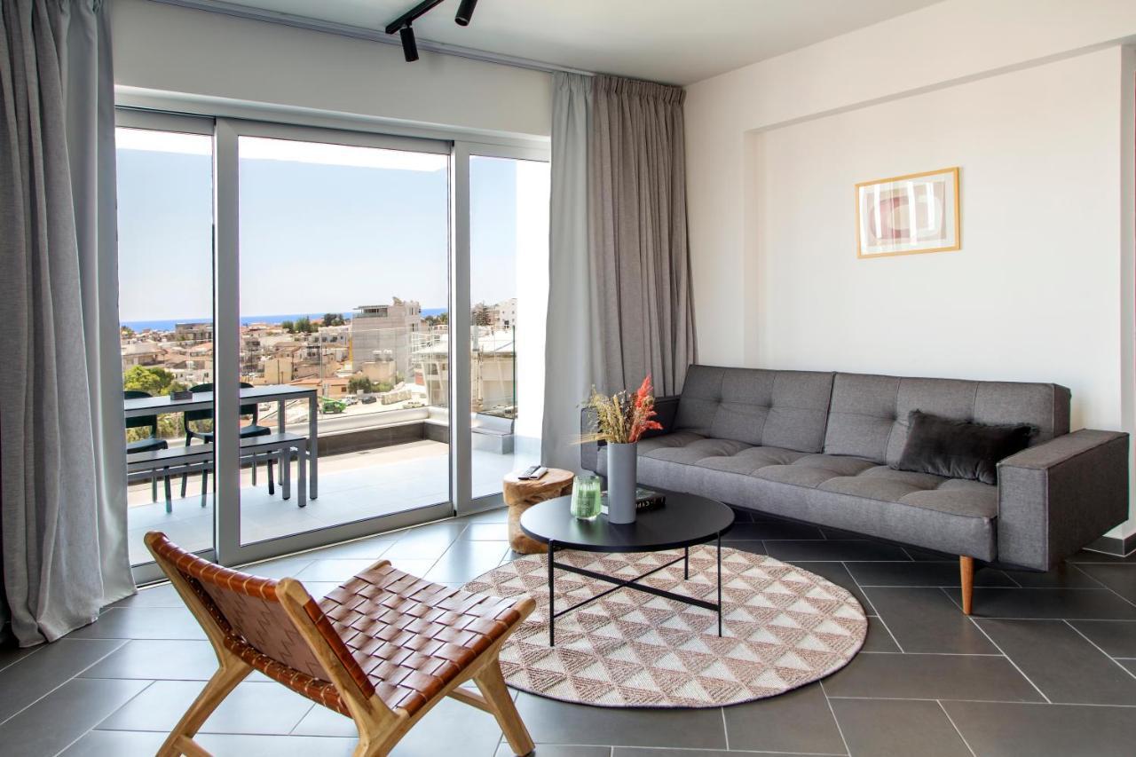 Liv Urban Aparthotel 4*