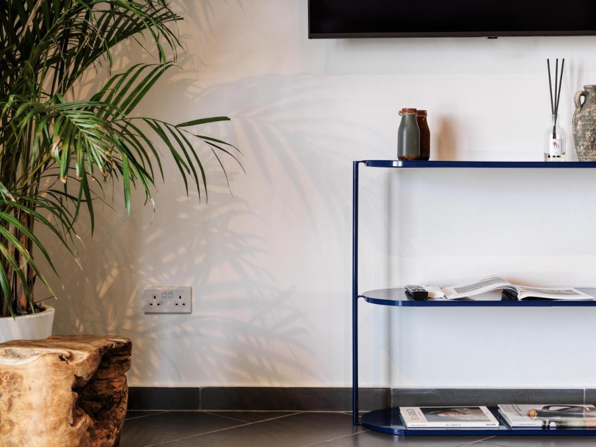 Aparthotel Liv Urban Larnaca